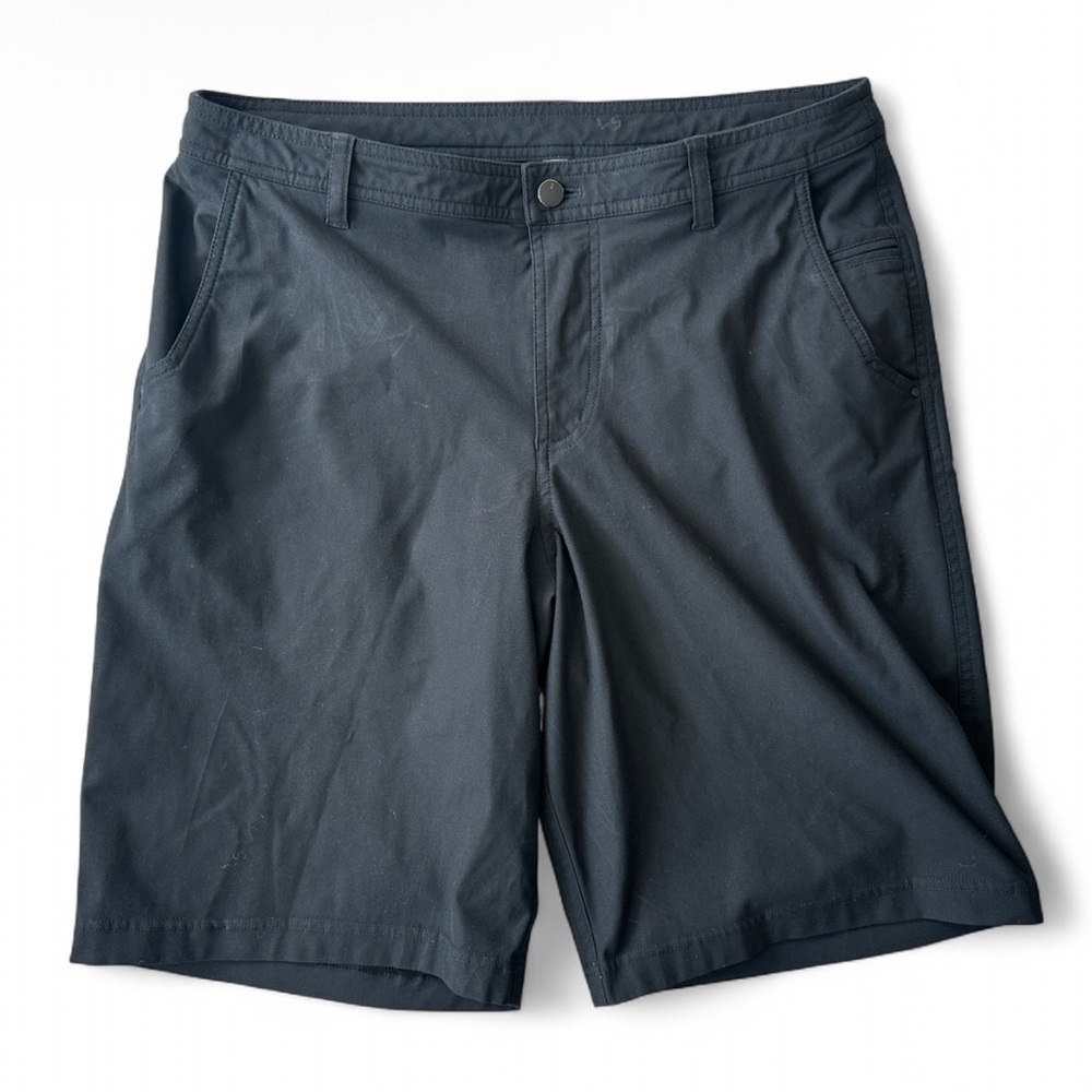 Lululemon ABC Classic Chino Men's Black Shorts - Size 36